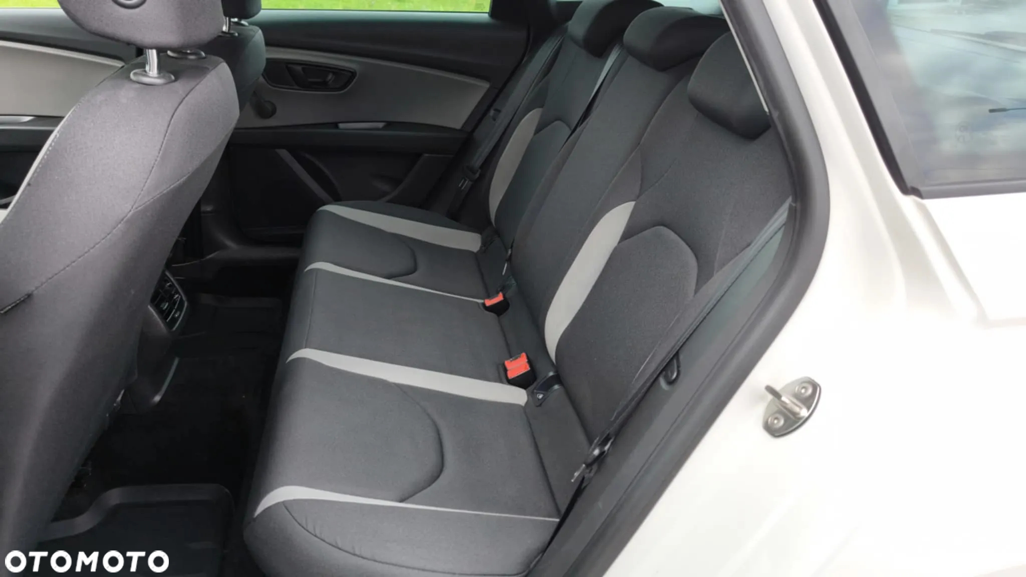 Seat Leon 1.6 TDI Reference - 11