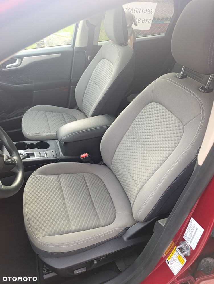 Ford Kuga 1.5 EcoBoost SOUND EDITION - 17