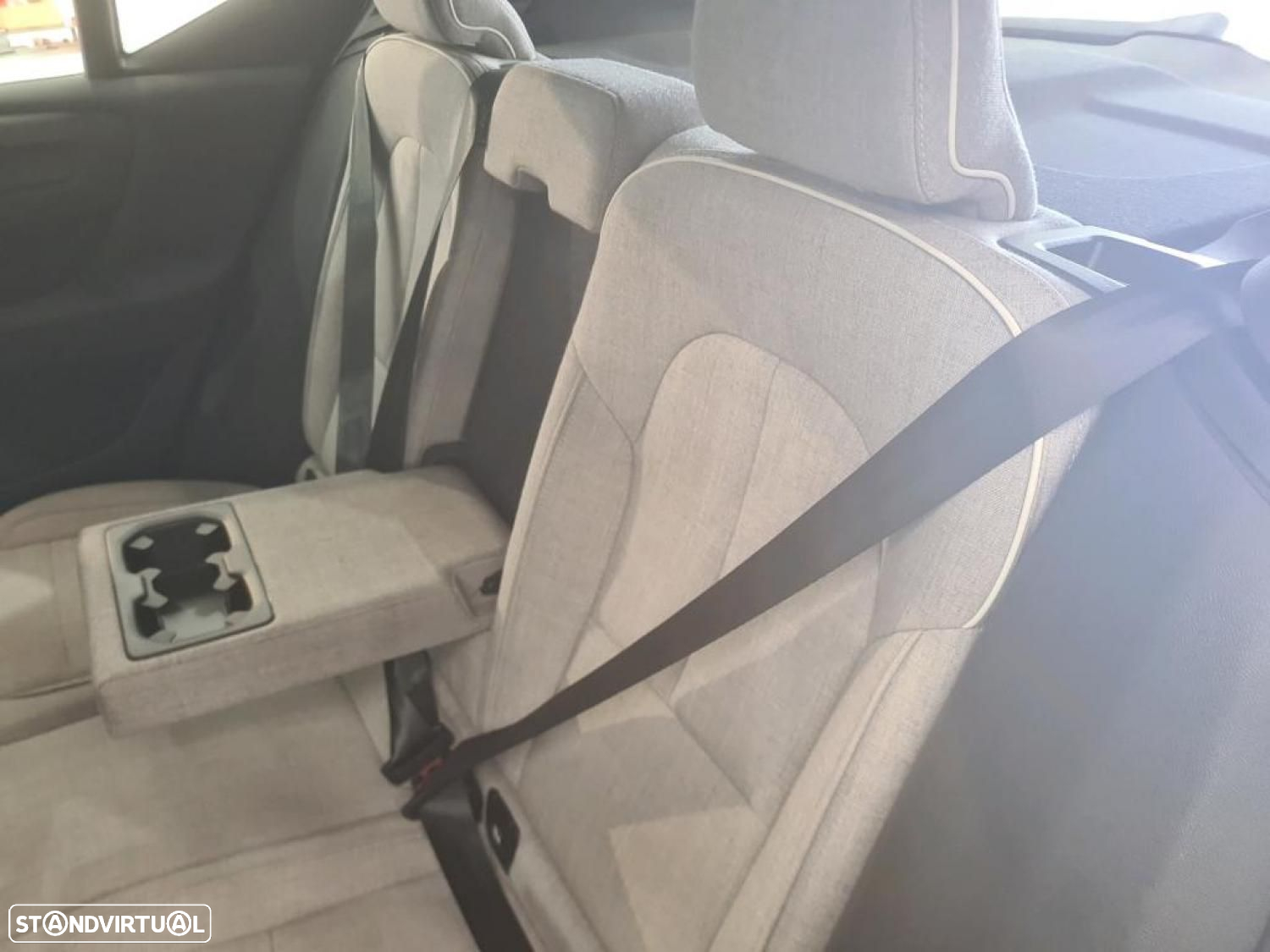 Volvo XC 40 1.5 T4 PHEV Core - 19