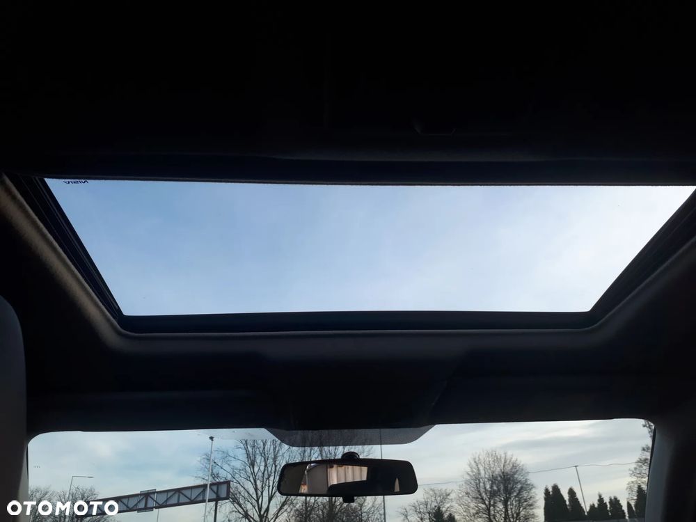 Suzuki Grand Vitara 2.0 De luxe - 21