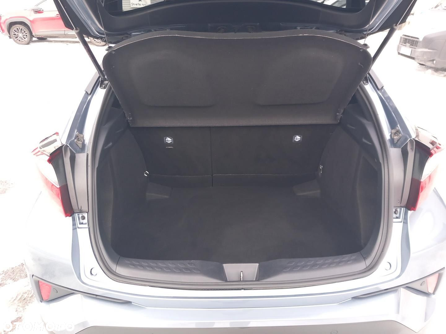 Toyota C-HR - 9