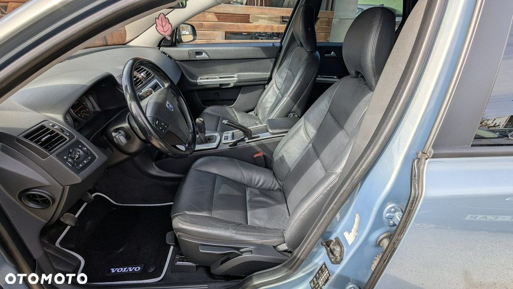 Volvo V50 - 7