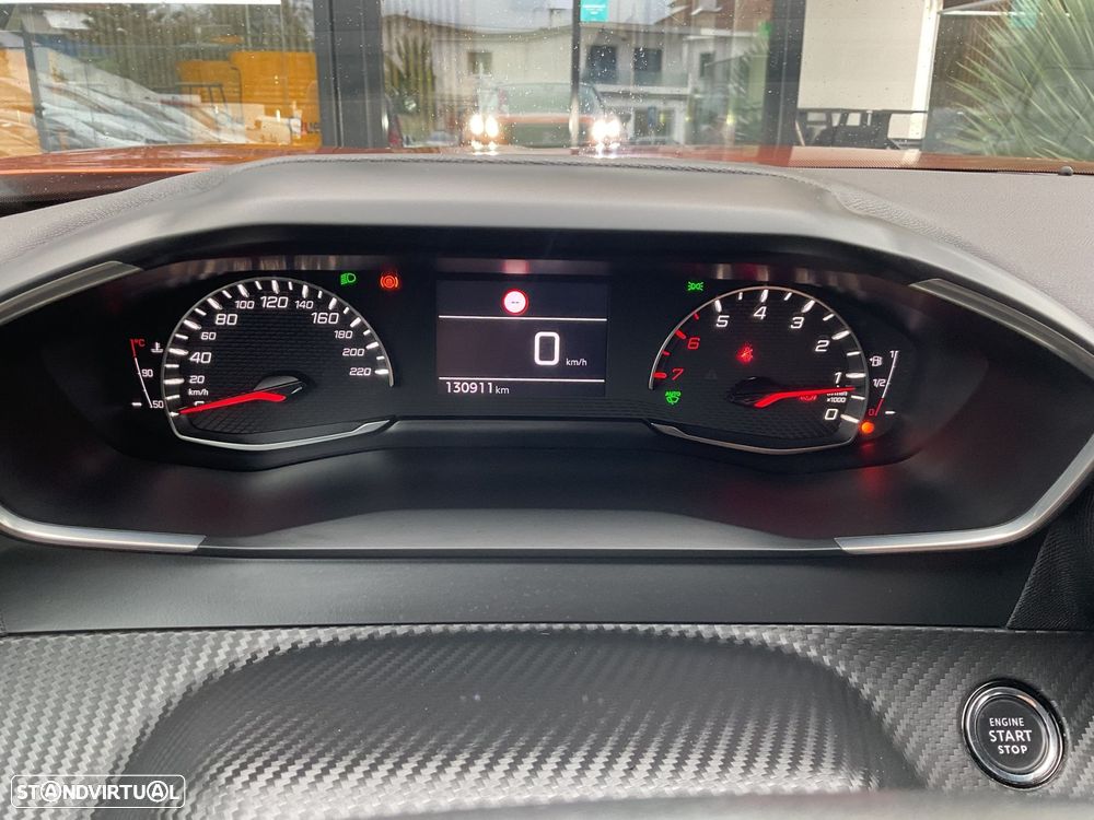 Peugeot 2008 1.5 BlueHDi Allure - 22