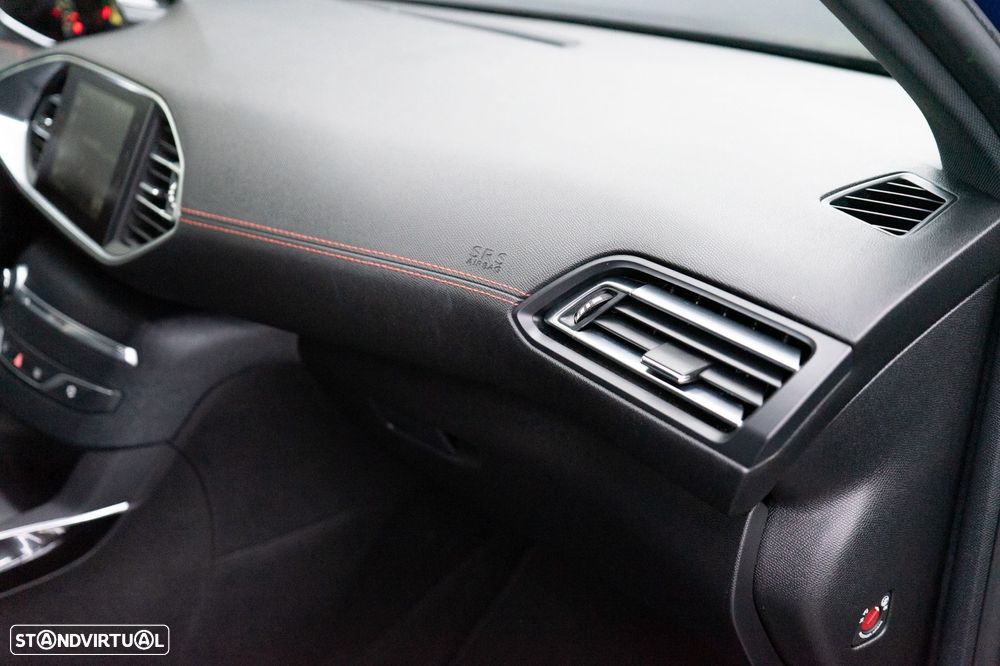 Peugeot 308 SW 2.0 BlueHDi GT Line - 36