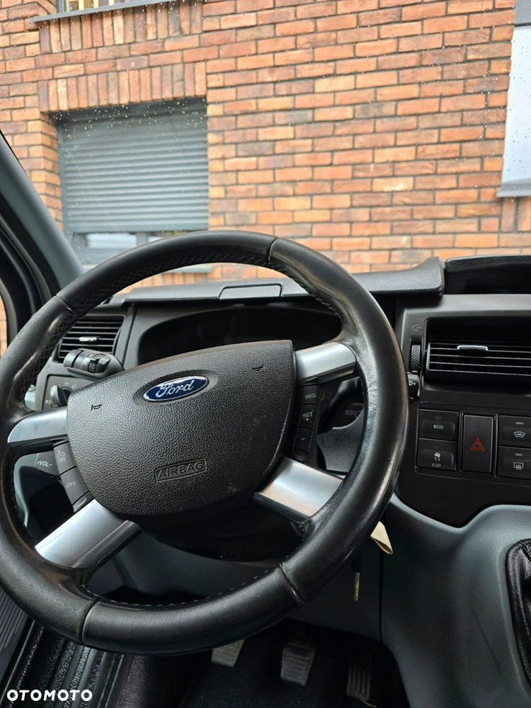 Ford Transit - 7