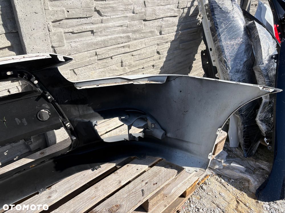 Mitsubishi Lancer zderzak przedni - 5