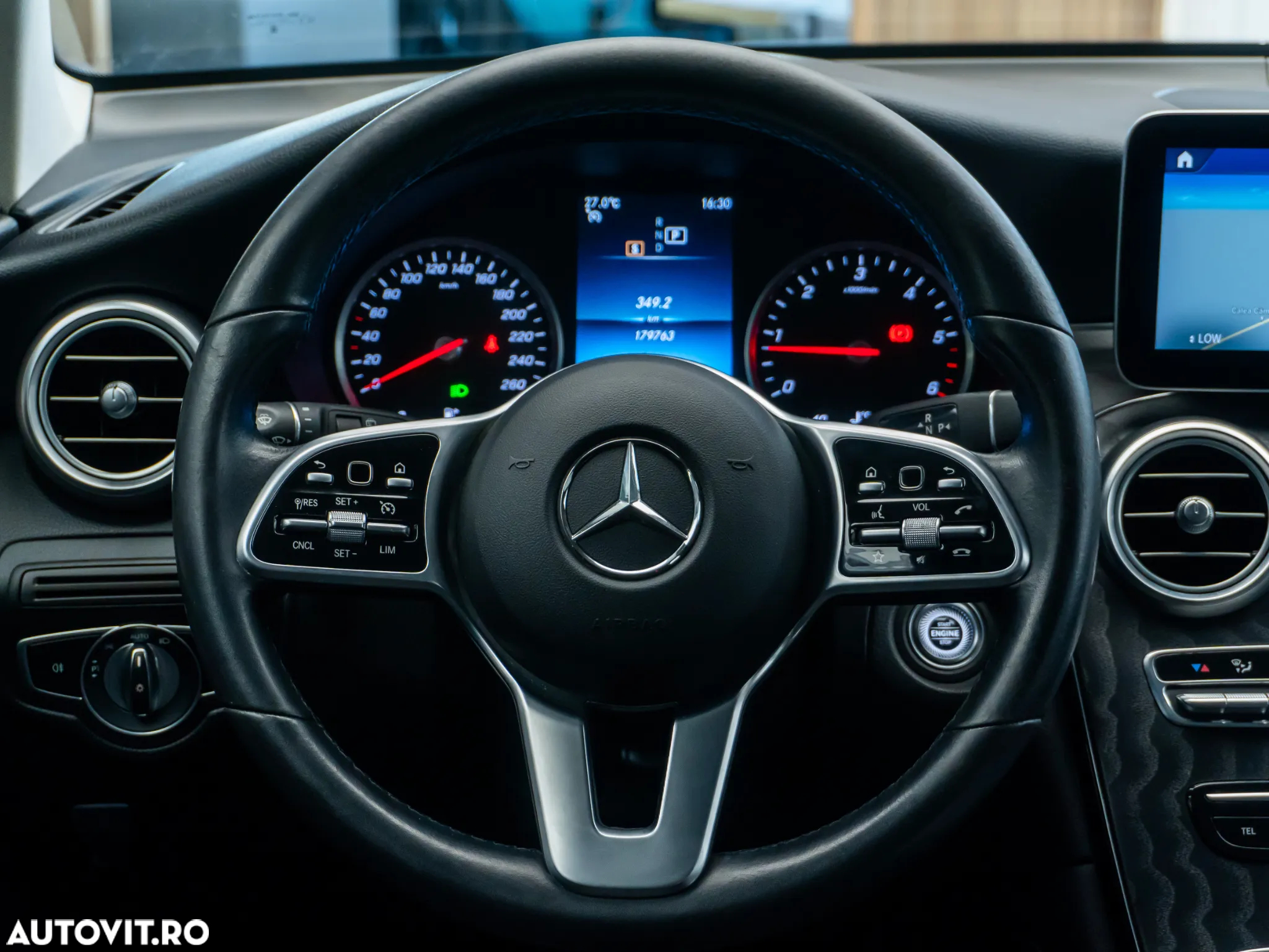 Mercedes-Benz GLC 220 d 4Matic 9G-TRONIC - 21