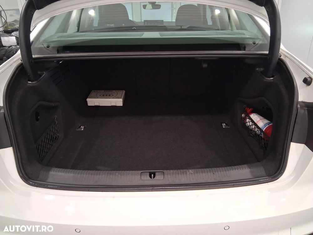 Audi A4 35 TFSI S tronic advanced - 37