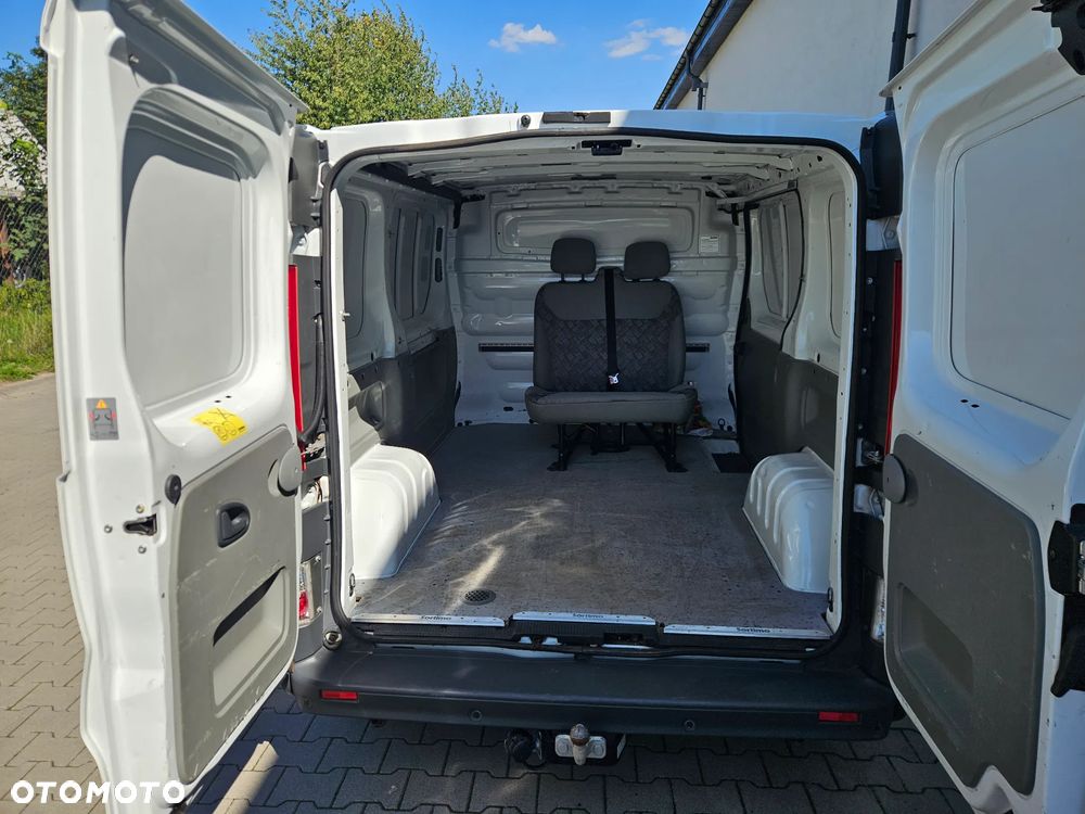 Renault Trafic - 15