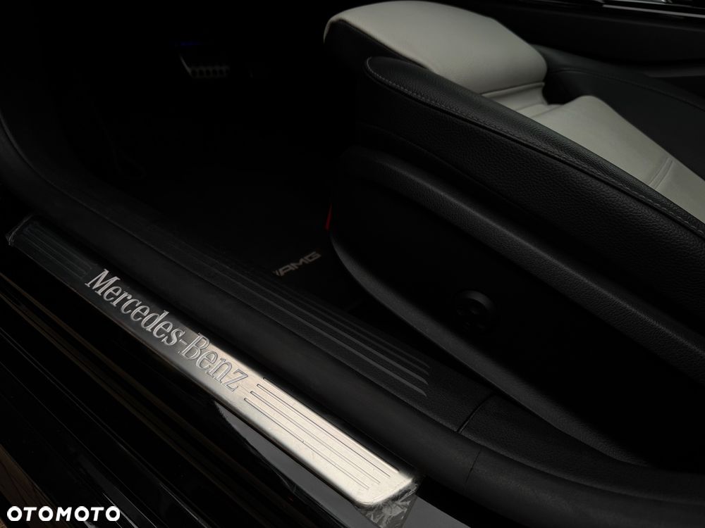 Mercedes-Benz CLA 200 AMG Line 7G-DCT - 27
