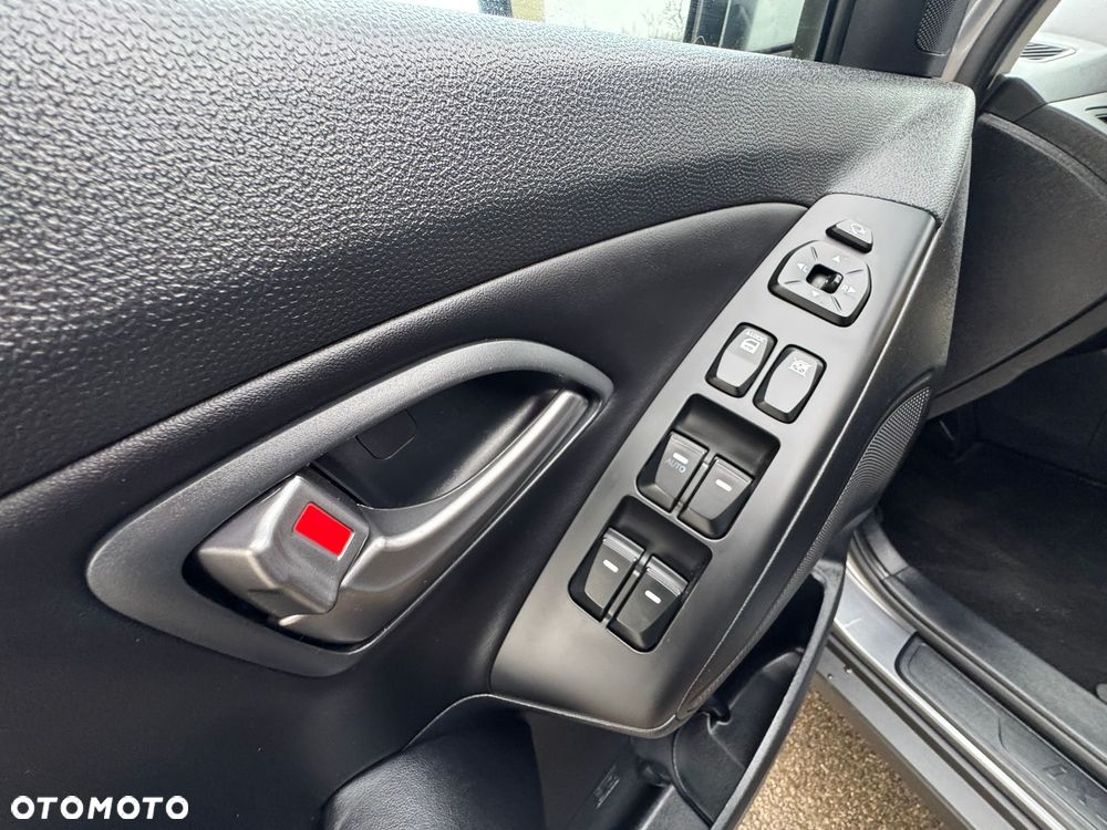 Hyundai ix35 1.6 2WD 5 Star Edition - 35