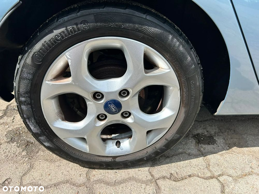 Ford Fiesta 1.4 Titanium - 11