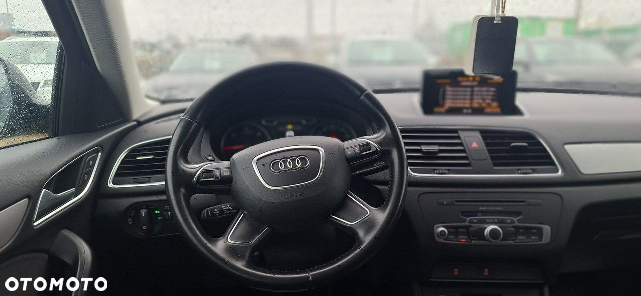 Audi Q3 - 13