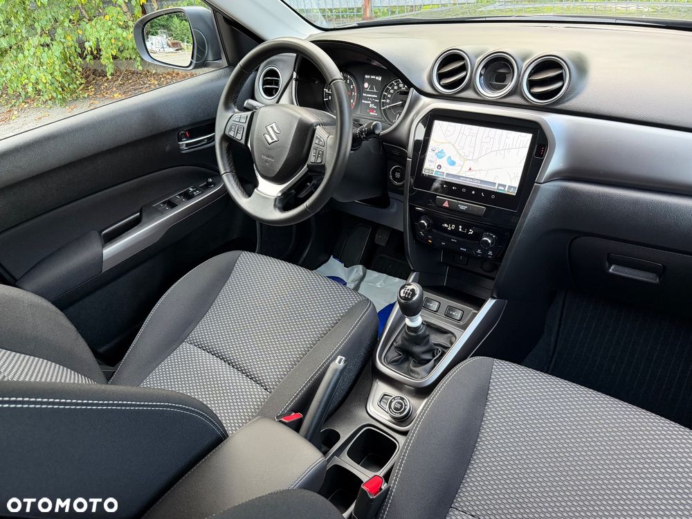 Suzuki Vitara 1.4 Boosterjet mHEV Elegance Sun 4WD - 10