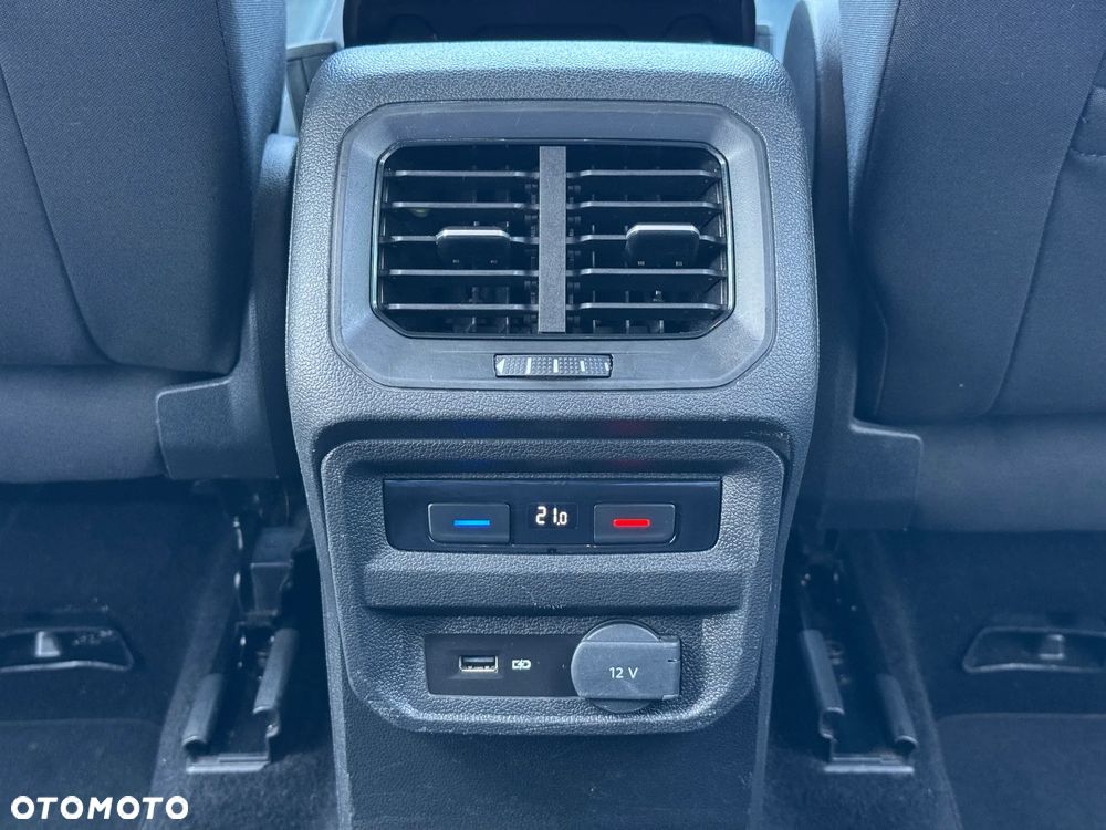 Volkswagen Tiguan 1.5 TSI EVO IQ Drive DSG - 16