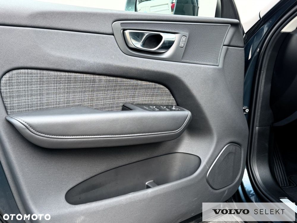 Volvo XC 60 - 21
