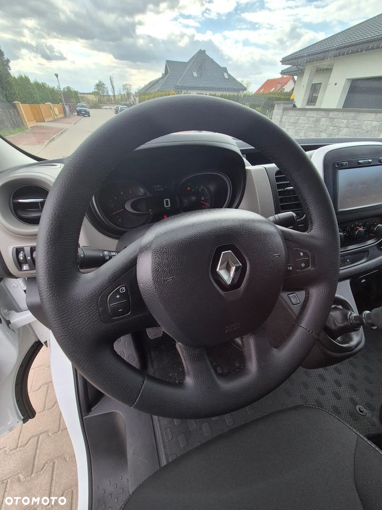 Renault Trafic 2017r Long 100Tys km!!! Klima Kamera Full Super stan - 18