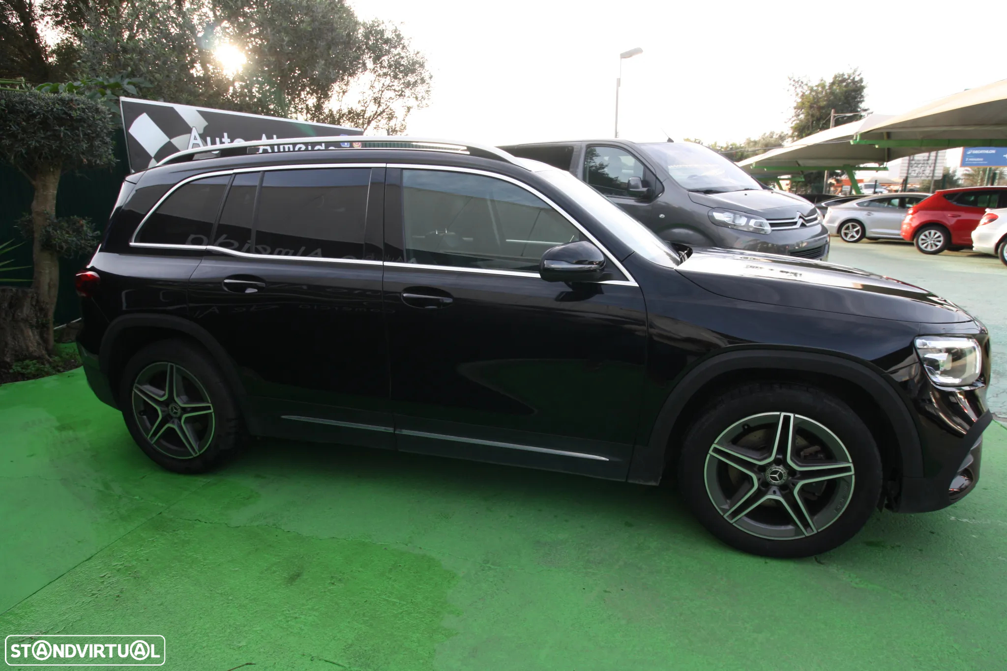 Mercedes-Benz GLB 180 d AMG Line - 36