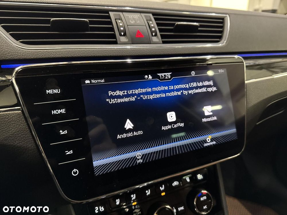 Skoda Superb 2.0 TSI L&K DSG - 17