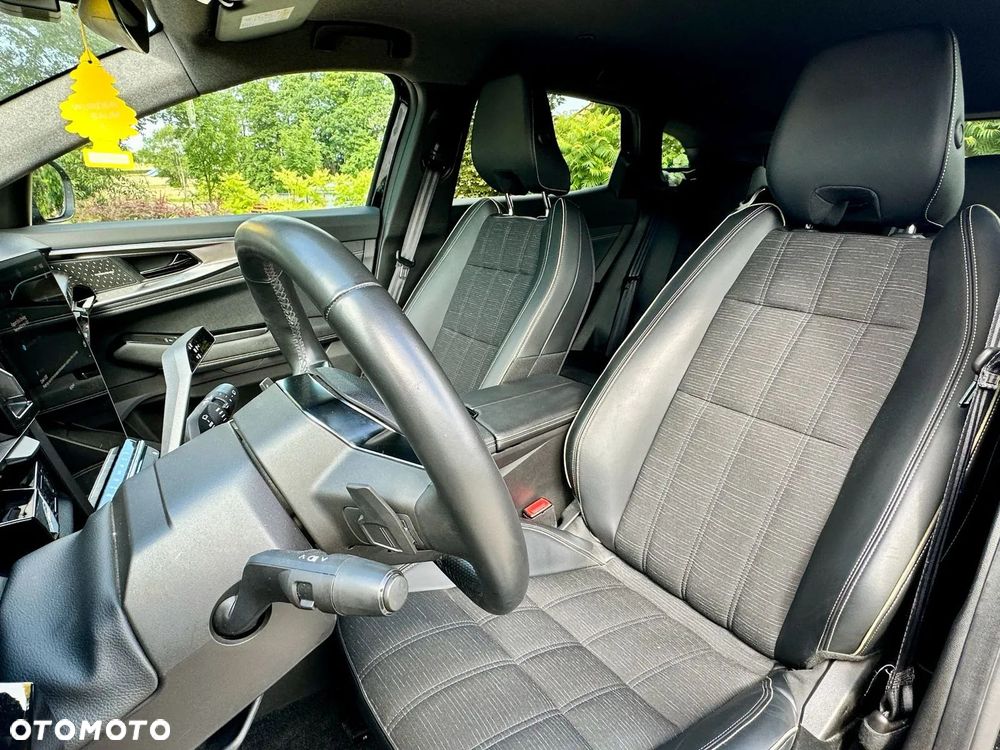 Renault Austral 1.2 E-Tech Full Hybrid 200 Iconic MMT - 20