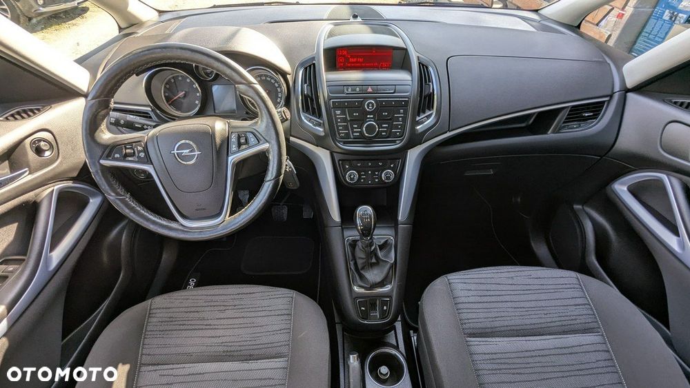 Opel Zafira - 19