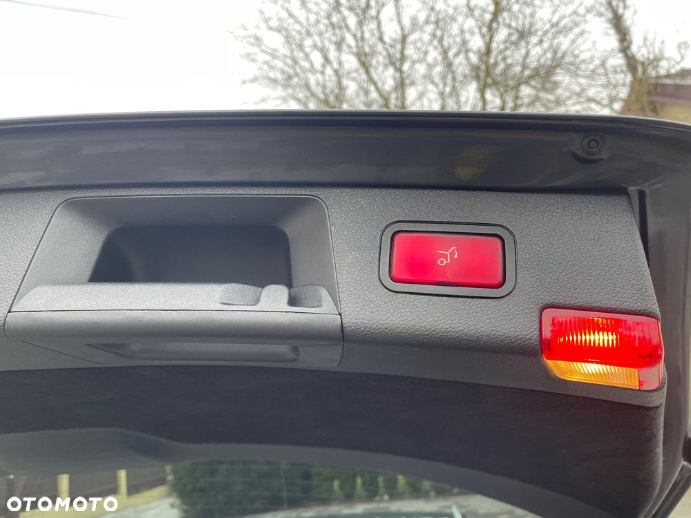 Mercedes-Benz Klasa C - 31