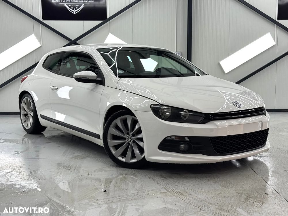 Volkswagen Scirocco 1.4 TSI DSG - 9