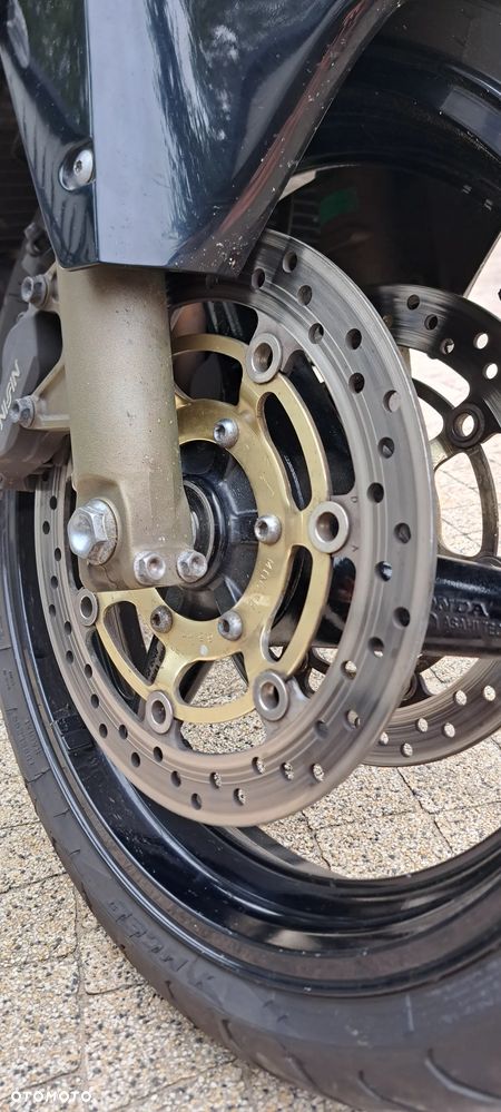 Honda CBR - 24