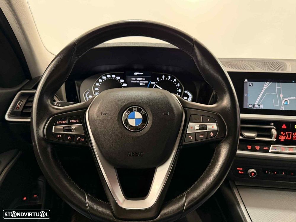 BMW 330 e Corporate Edition Auto - 14