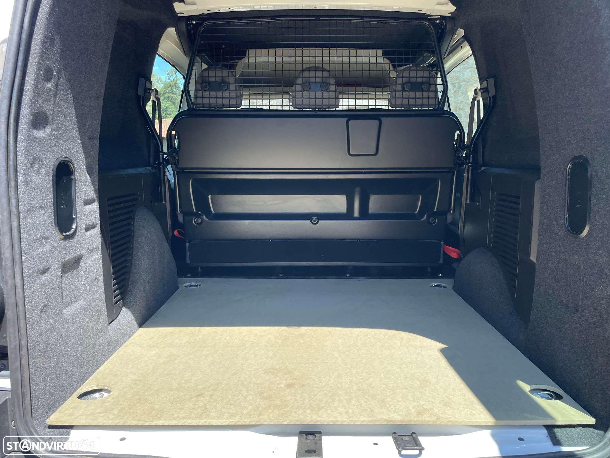 Peugeot Partner 1.6 BlueHDi Confort - 4