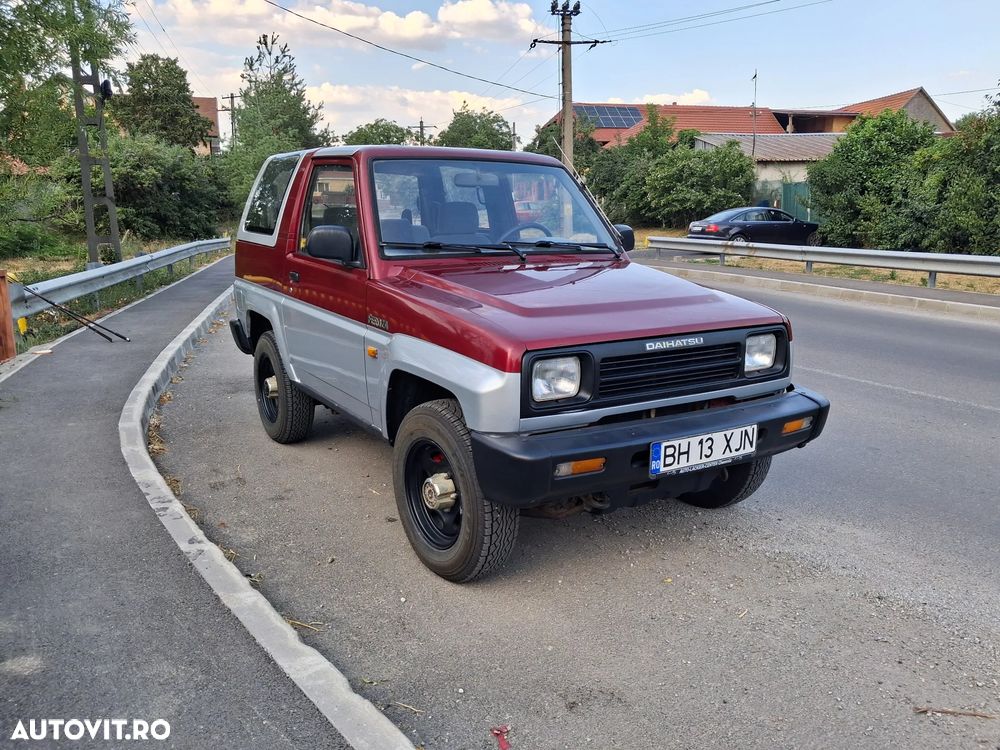 Daihatsu Feroza - 1