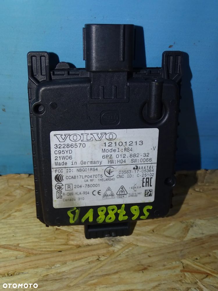 CZUJNIK SENSOR BLIS VOLVO XC90,XC60,S60,V60,S90,V90 LEWY TYŁ 32286570 - 2