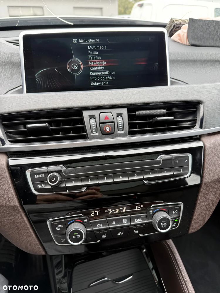 BMW X1 xDrive20d Sport Line - 10