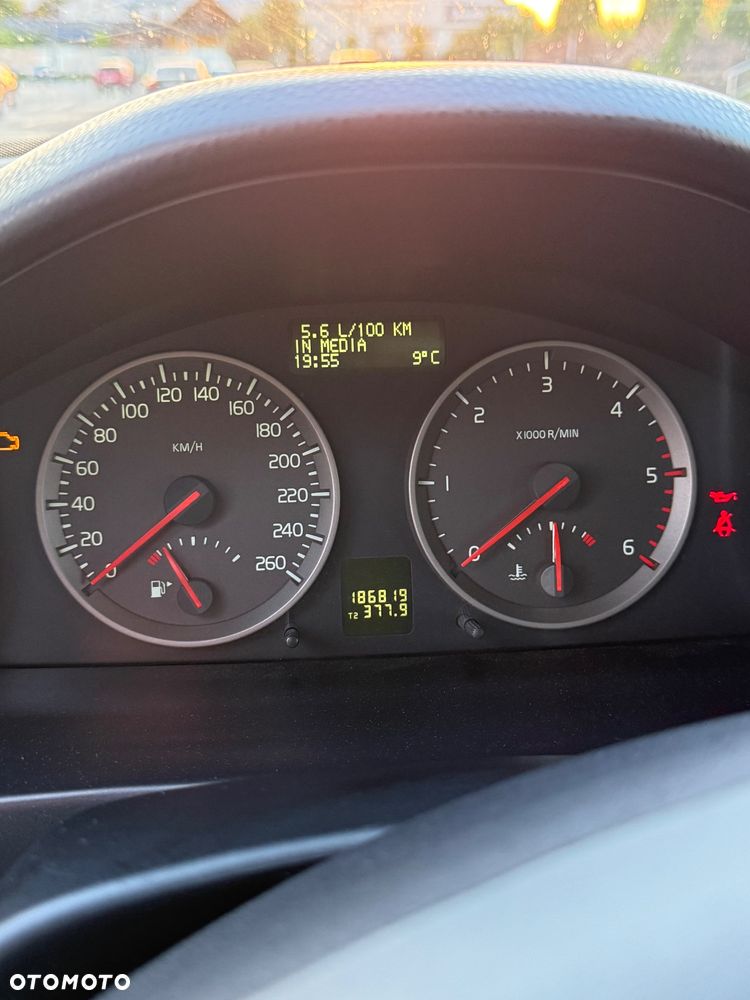 Volvo S40 2.0D - 10