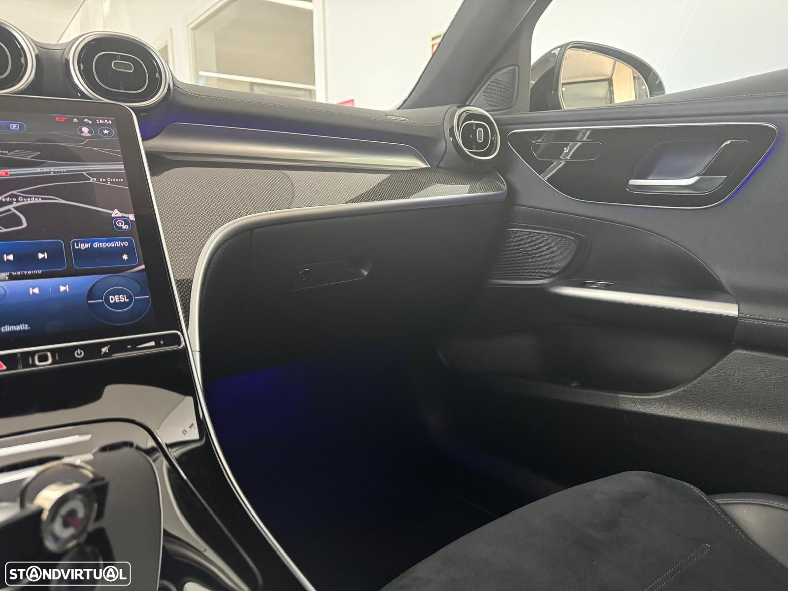 Mercedes-Benz C 300 d AMG Line - 19