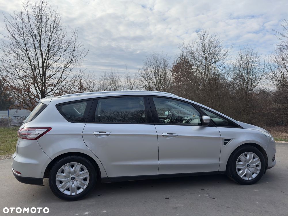 Ford S-Max - 4
