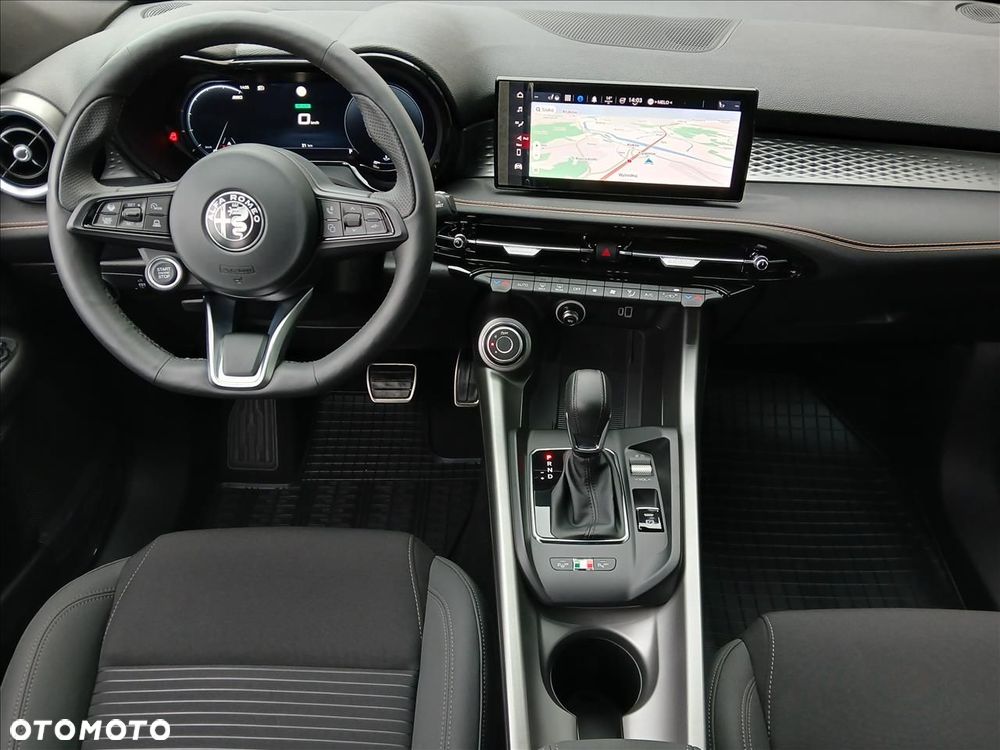 Alfa Romeo Tonale 1.5 T4 GSE mHEV Sprint DCT - 8