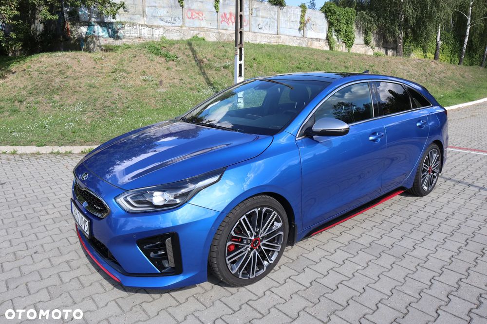 Kia ProCeed - 4