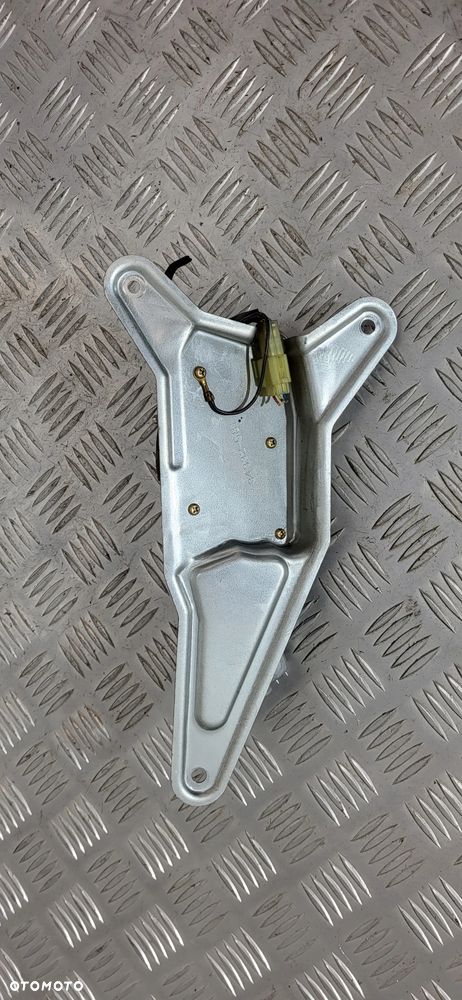 Suzuki Grand Vitara I Silniczek Wycieraczek Tył - 2