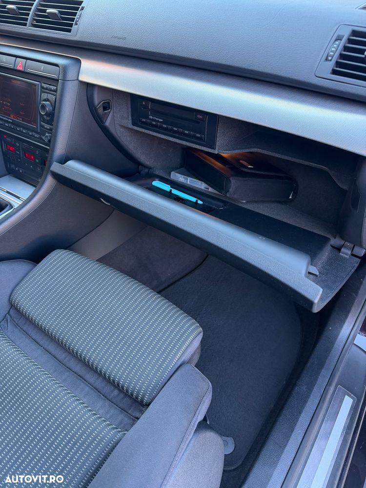Audi A4 Avant - 11