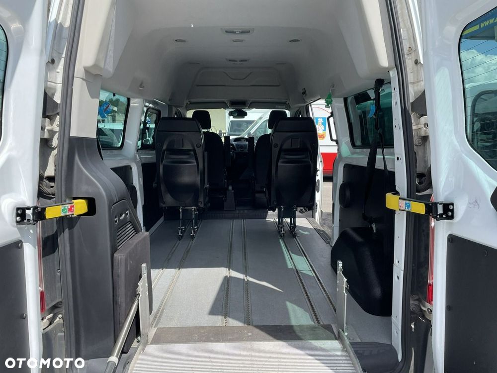Ford Transit Custom 300 L1H1 VA Titanium - 22
