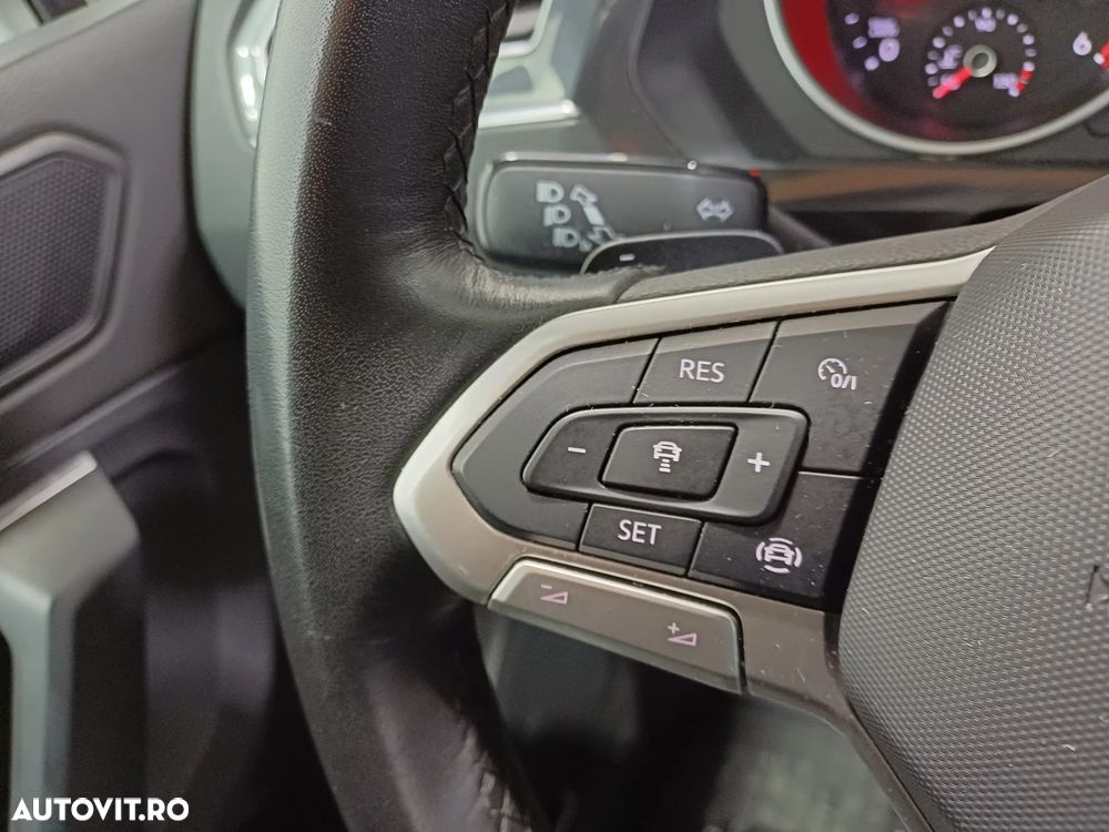 Volkswagen Tiguan 2.0 TDI SCR DSG Life - 12