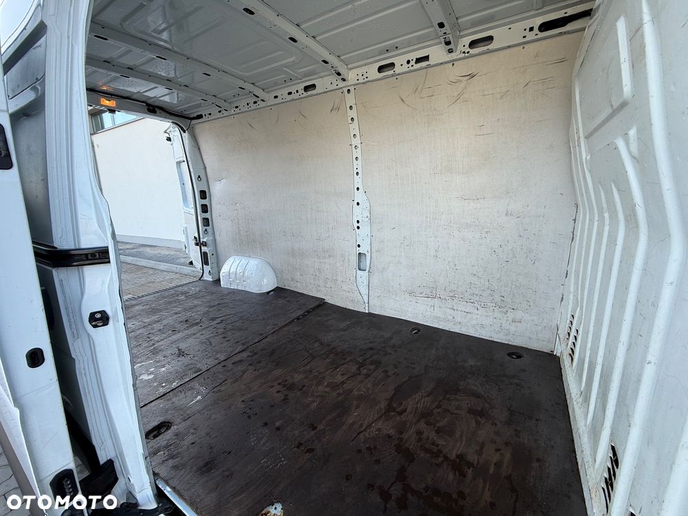 Nissan NV400 Master Movano - 39