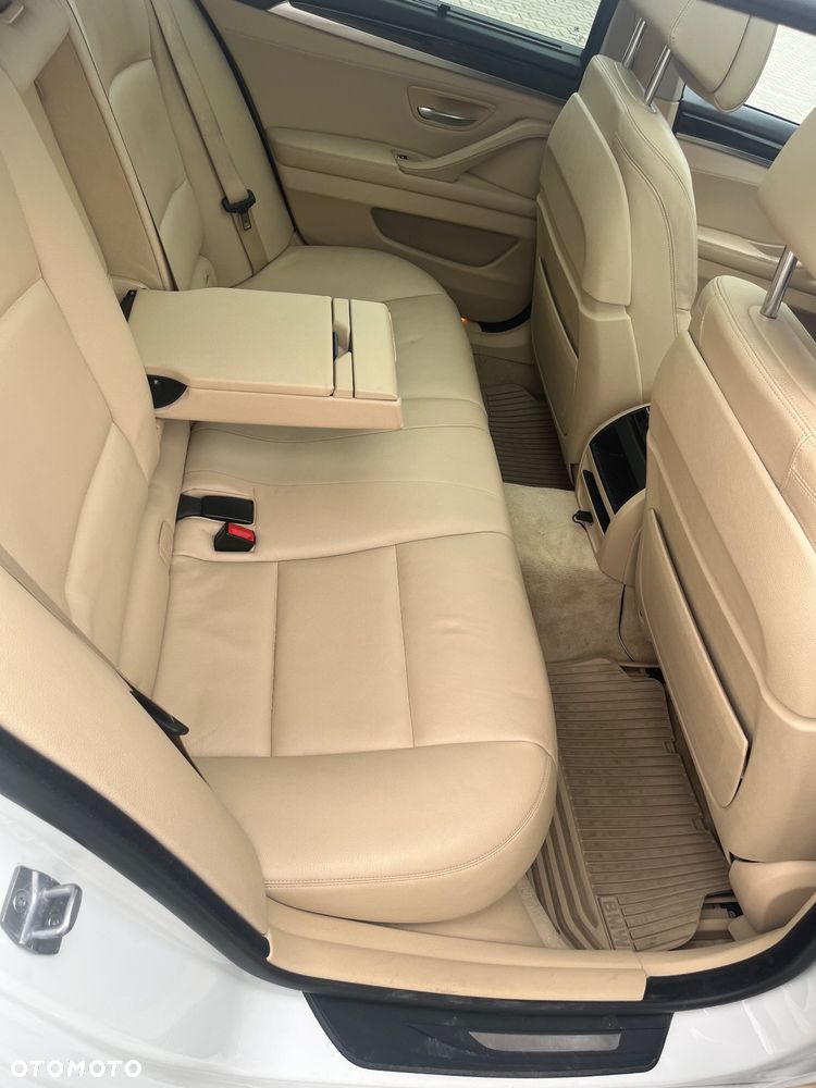 BMW Seria 5 - 15