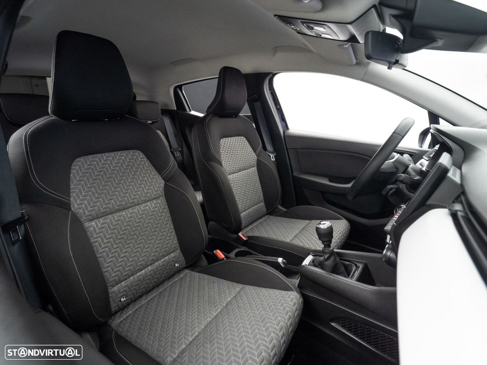 Renault Clio 1.5 Blue dCi Evolution - 38