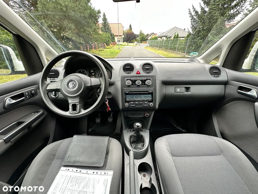 Volkswagen Caddy Maxi Comfortline BMT - 24