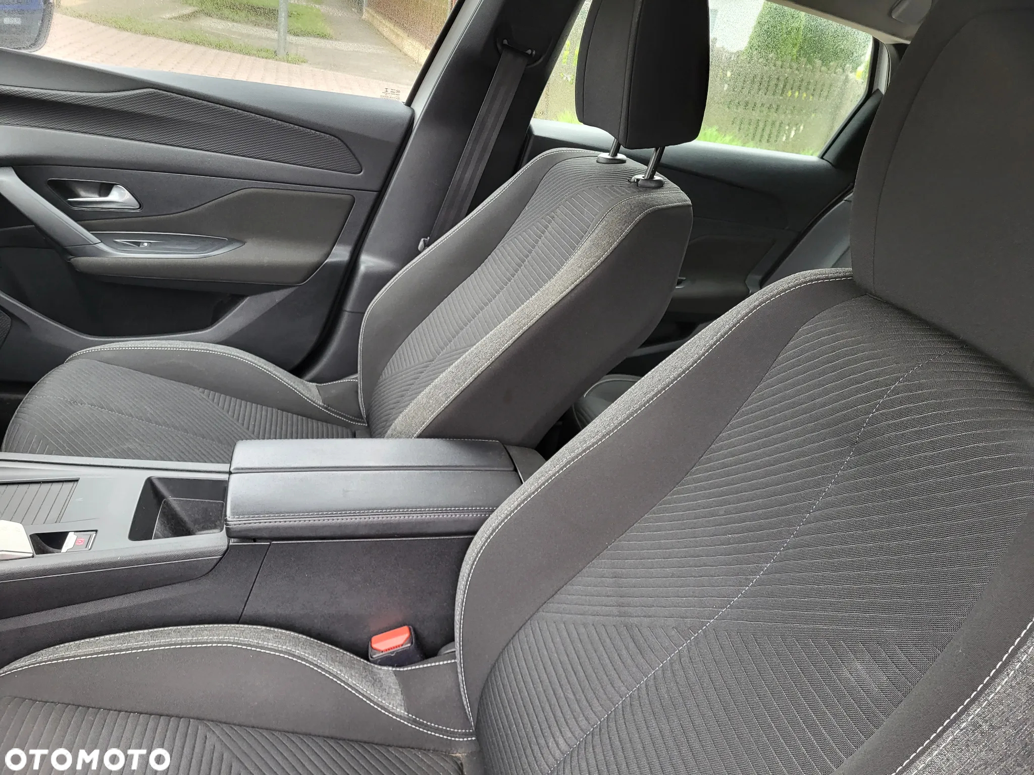Peugeot 308 1.5 BlueHDi Active Pack Business S&S EAT8 - 21