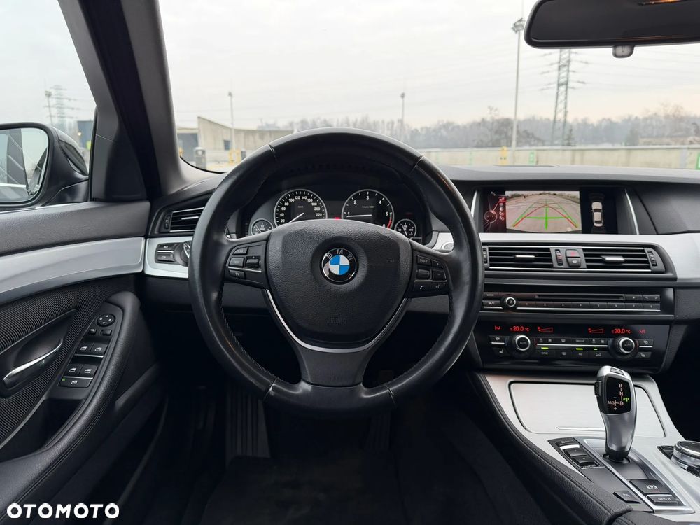 BMW Seria 5 518d - 9