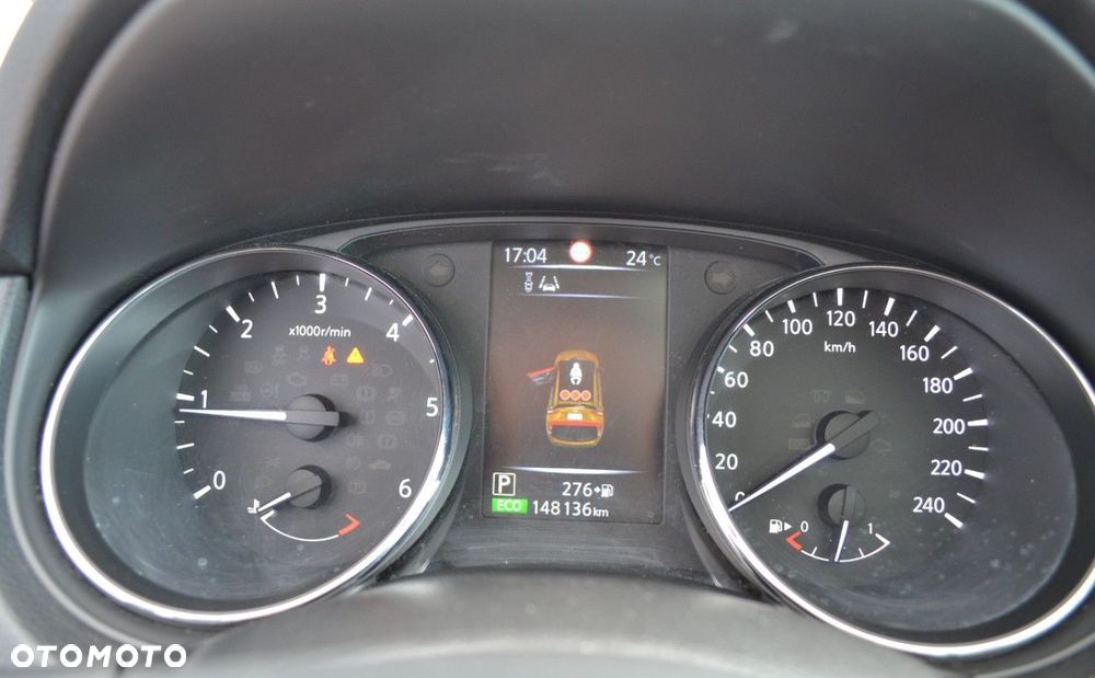 Nissan Qashqai 1.6 dCi Xtronic TEKNA+ - 23