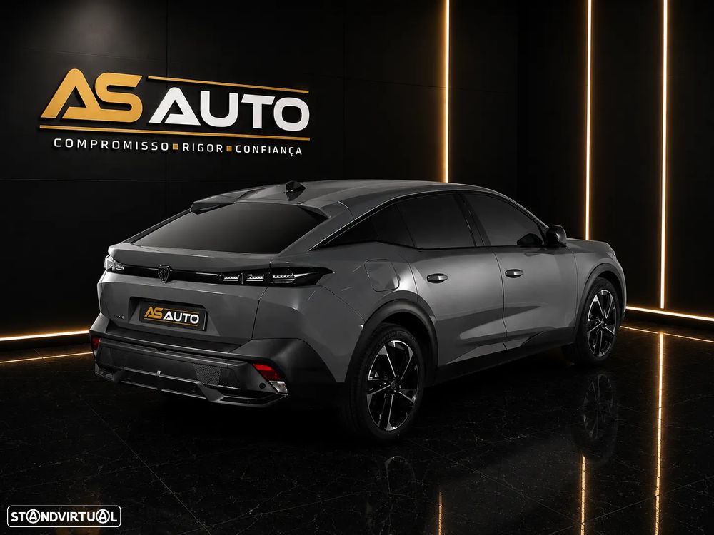 Peugeot 408 1.2 Hybrid Allure e-DCS6 - 4